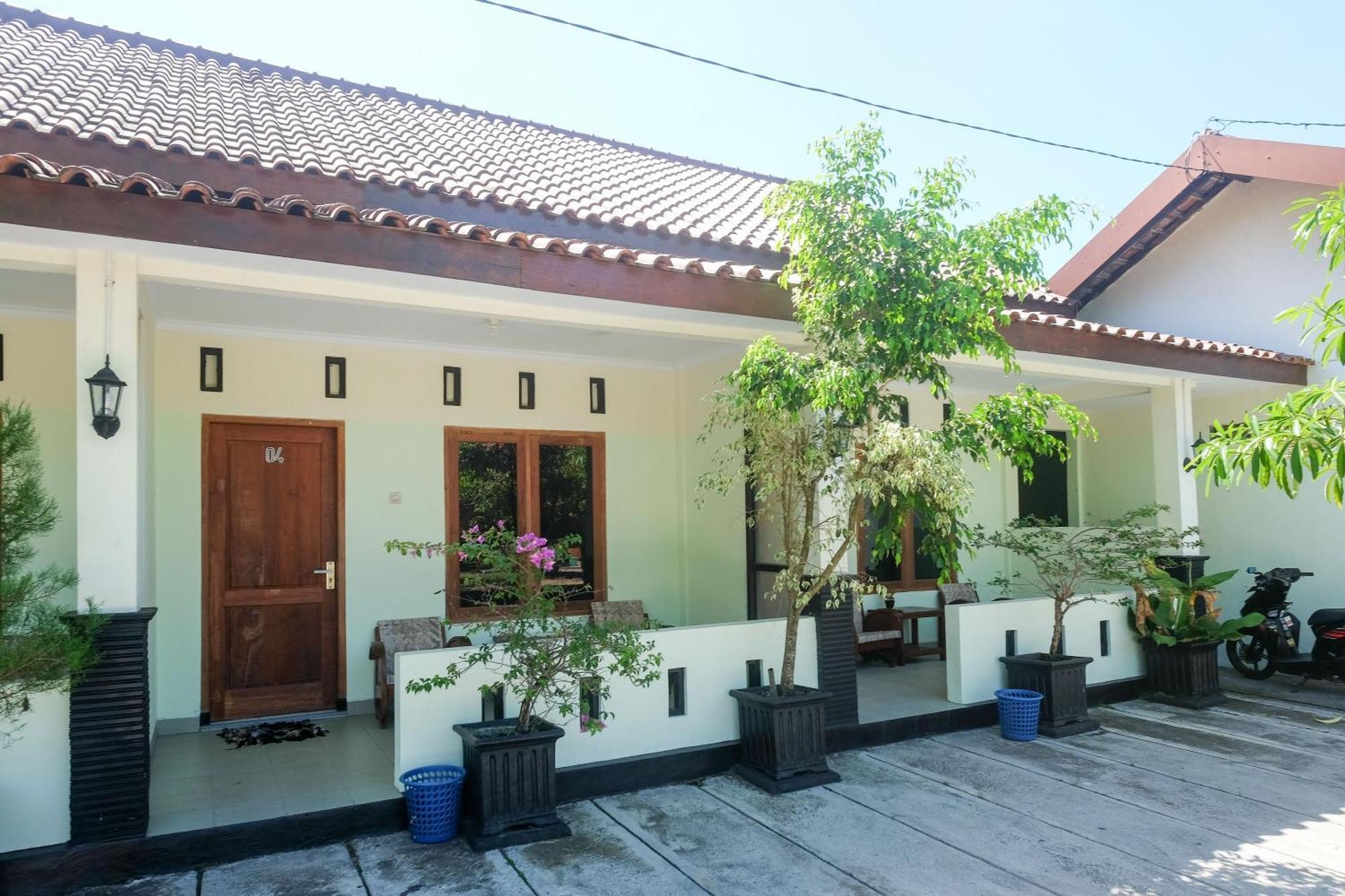 Reddoorz Syariah Near Alun Alun Wonosari Hotel Exterior foto